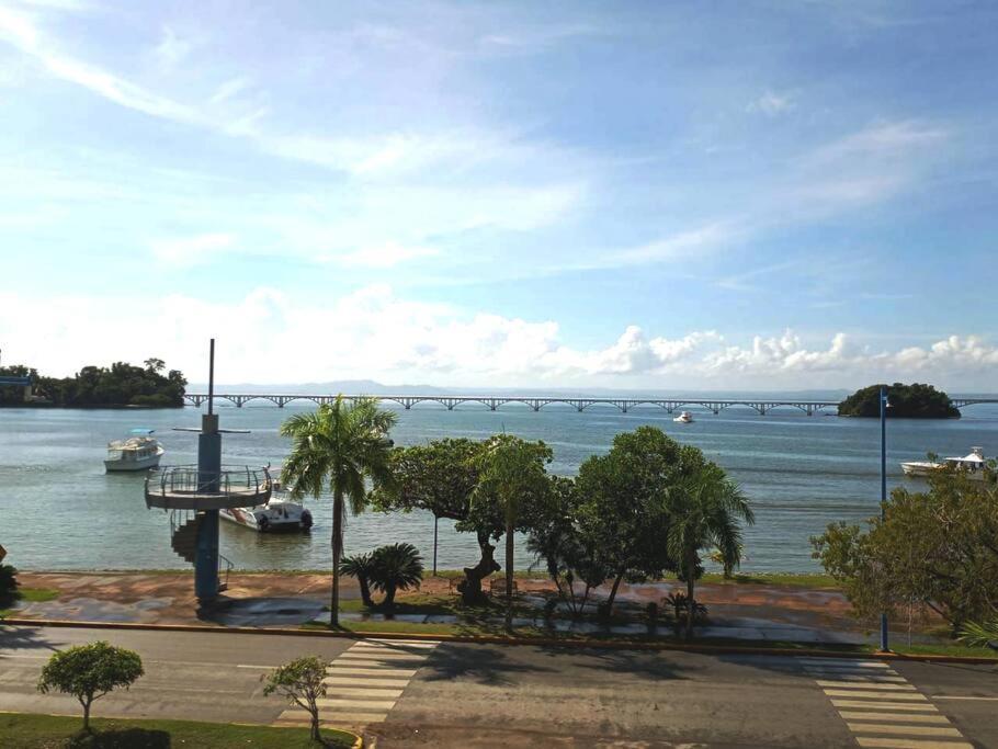 Indy'S Best Bay Frontview In Samana. Zewnętrze zdjęcie